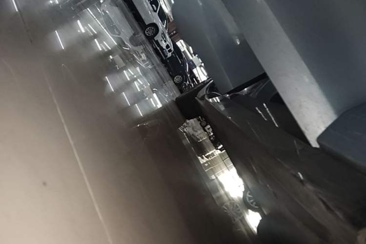 Used BYD Seal 2022 550 km Standard Range Rear-Wheel Drive Prestige Version Right Side Sill