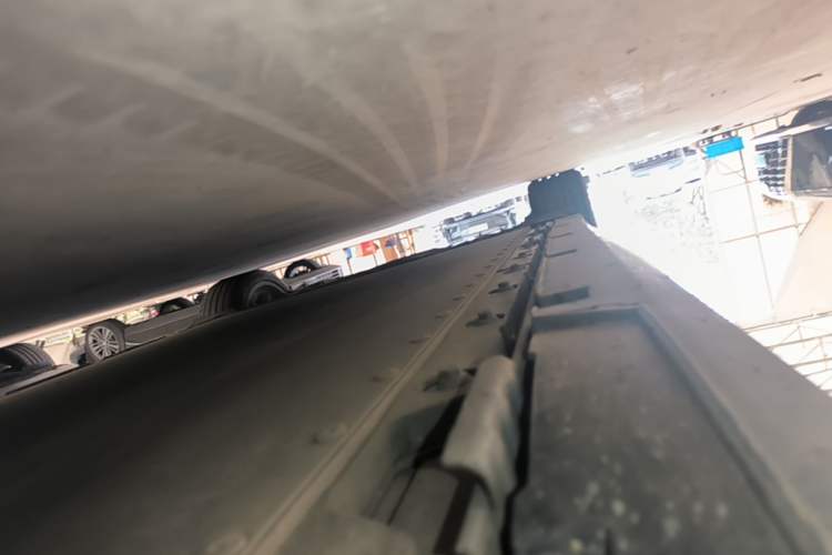 Used BYD Seal 2022 700 km Long-Range Rear-Wheel-Drive Version Right Side Sill