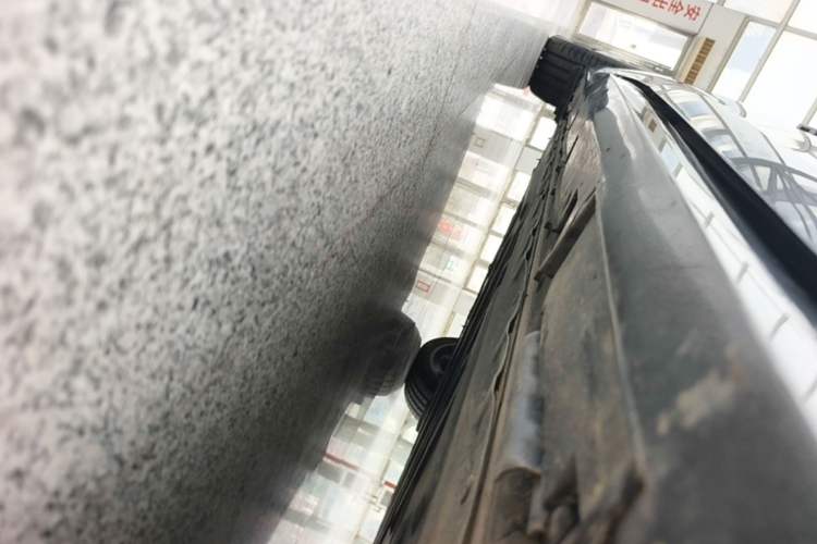 Used BYD Seal 2022 700 km Long-Range Rear-Wheel-Drive Version Right Side Sill