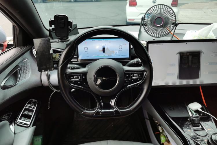 Used BYD Seal 2022 550 km Standard Range Rear-Wheel Drive Prestige Version Steering Wheel