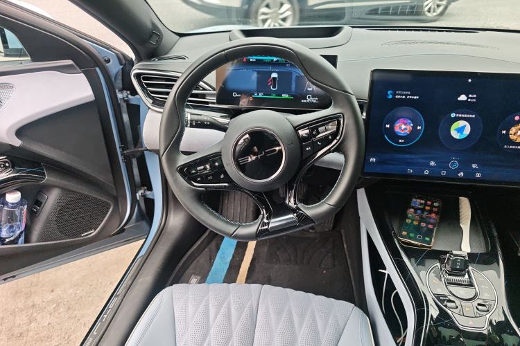 Used BYD Seal 2022 700 km Long-Range Rear-Wheel-Drive Version Steering Wheel