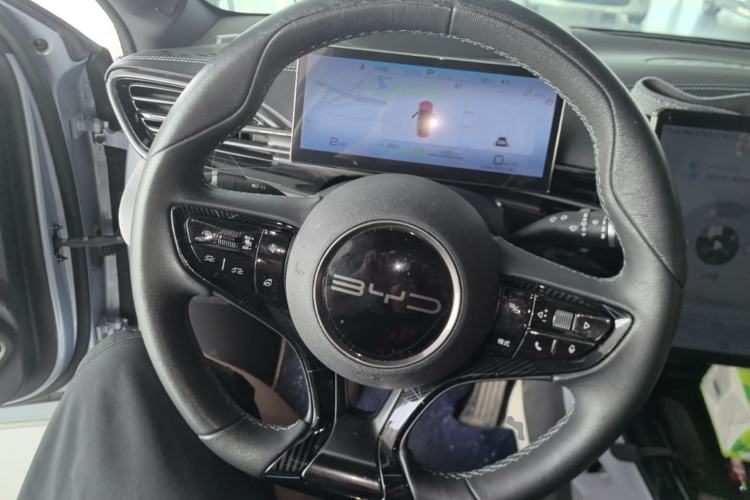 Used BYD Seal 2022 700 km Long-Range Rear-Wheel-Drive Version Steering Wheel
