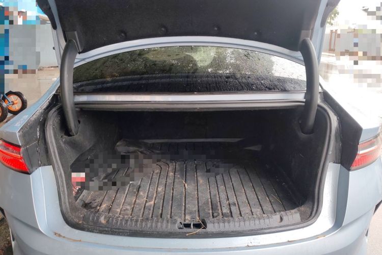 Used BYD Seal 2022 700 km Long-Range Rear-Wheel-Drive Version Trunk