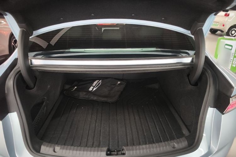 Used BYD Seal 2022 550 km Standard Range Rear-Wheel Drive Elite Version Trunk