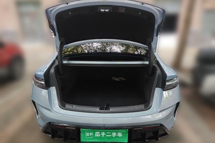 Used BYD Seal 2022 650 km All-Wheel-Drive Performance Version Trunk