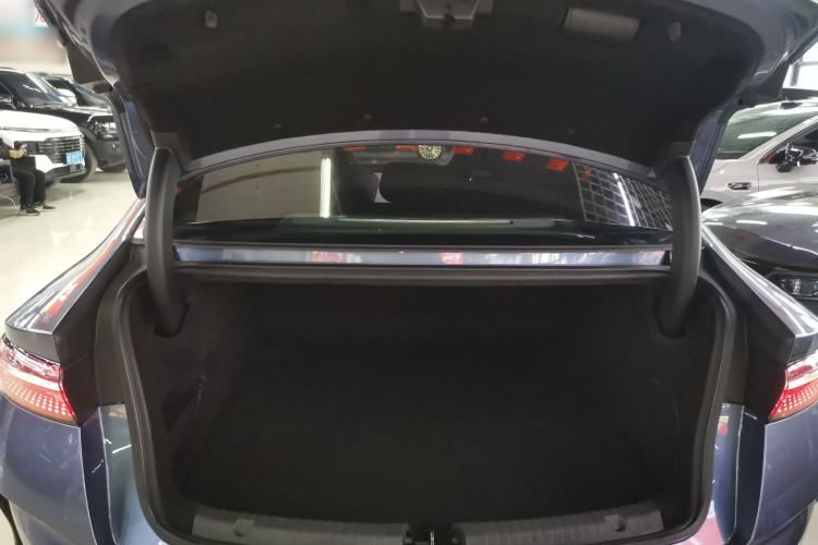 Used BYD Seal 2022 550 km Standard Range Rear-Wheel Drive Prestige Version Trunk