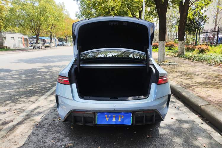 Used BYD Seal 2022 650 km All-Wheel-Drive Performance Version Trunk