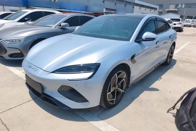 Used BYD Seal 2022 650 km All-Wheel-Drive Performance Version