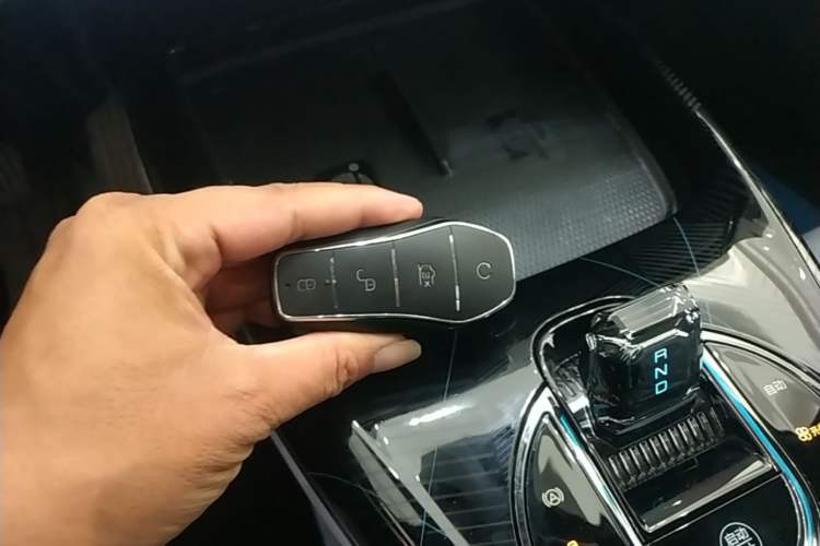 Used BYD Seal 2022 550 km Standard Range Rear-Wheel Drive Prestige Version Vehicle Key