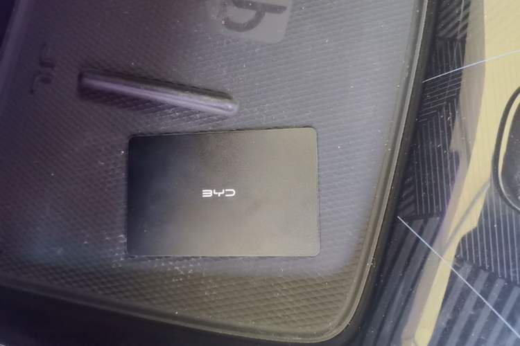 Used BYD Seal 2022 700 km Long-Range Rear-Wheel-Drive Version Vehicle Key