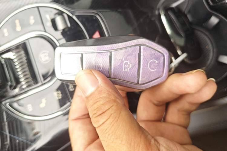 Used BYD Seal 2022 550 km Standard Range Rear-Wheel Drive Elite Version Vehicle Key