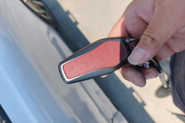 Used BYD Seal 2022 650 km All-Wheel-Drive Performance Version Vehicle Key
