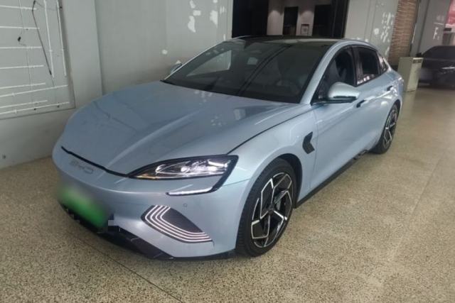 Used BYD Seal 2022 650 km All-Wheel-Drive Performance Version