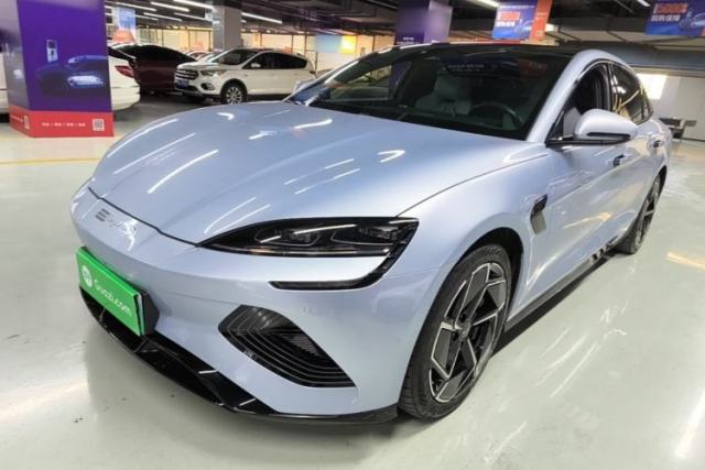 Used BYD Seal 2022 650 km All-Wheel-Drive Performance Version