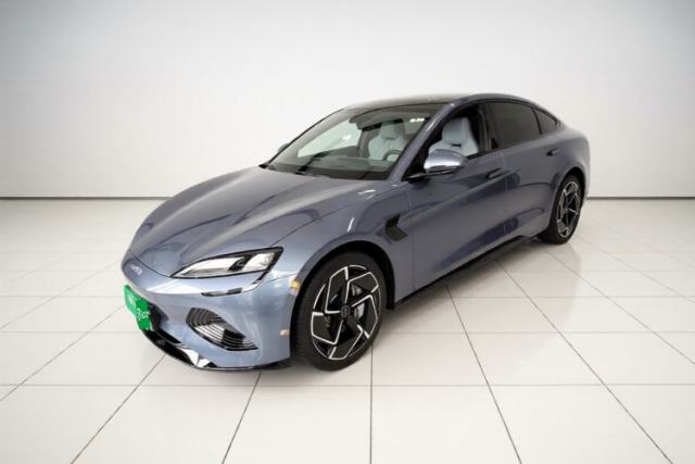 Used BYD Seal 2022 650 km All-Wheel-Drive Performance Version