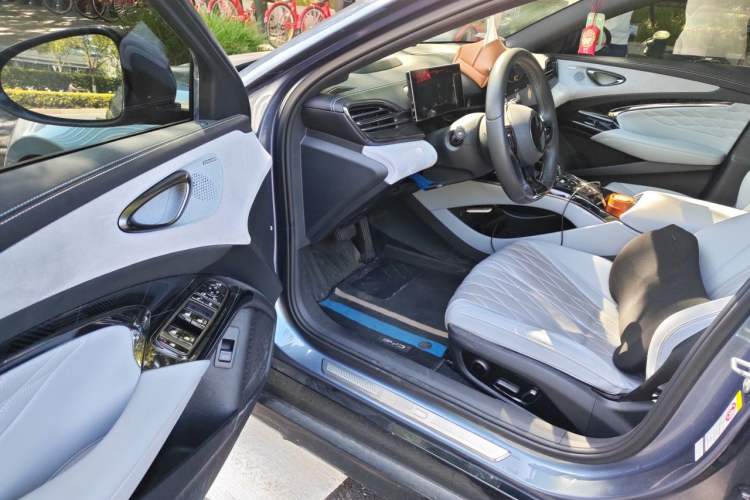 Used BYD Seal 2022 700 km Long-Range Rear-Wheel-Drive Version Driver Seat