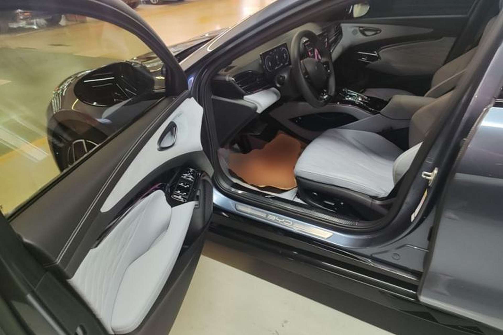 Used BYD Seal 2022 700 km Long-Range Rear-Wheel-Drive Version Driver Seat
