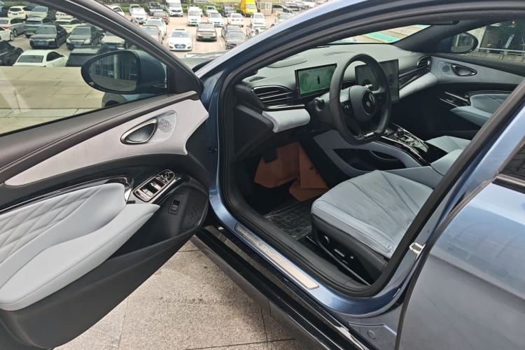 Used BYD Seal 2022 700 km Long-Range Rear-Wheel-Drive Version Driver Seat