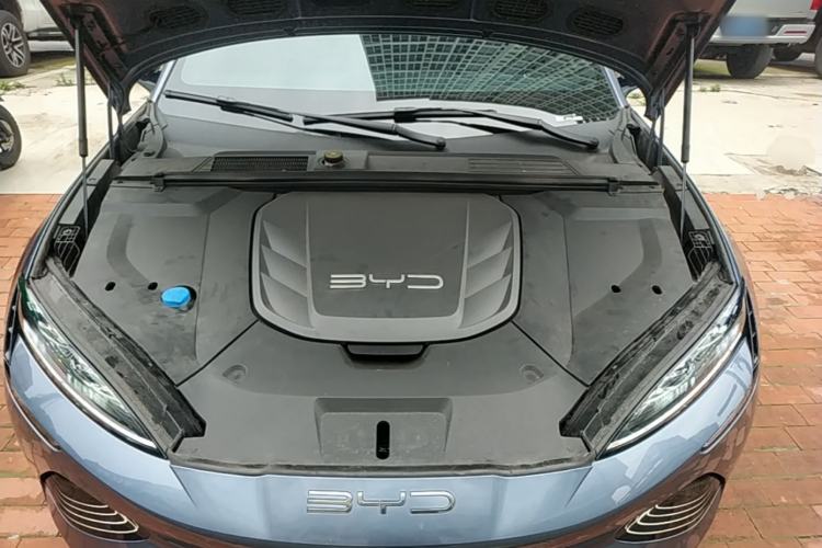 Used BYD Seal 2022 550 km Standard Range Rear-Wheel Drive Prestige Version Engine Bay