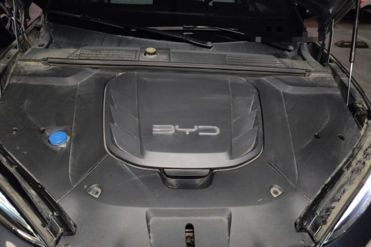 Used BYD Seal 2022 650 km All-Wheel-Drive Performance Version Engine Bay