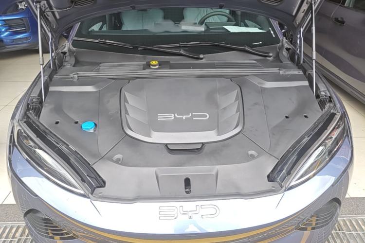 Used BYD Seal 2022 700 km Long-Range Rear-Wheel-Drive Version Engine Bay