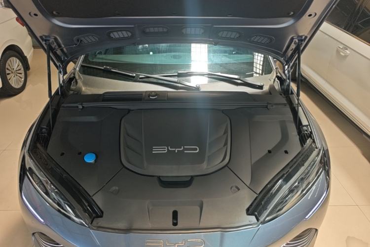 Used BYD Seal 2022 550 km Standard Range Rear-Wheel Drive Prestige Version Engine Bay
