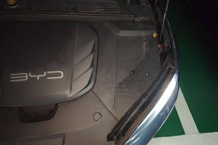 Used BYD Seal 2022 650 km All-Wheel-Drive Performance Version Engine Bay Left