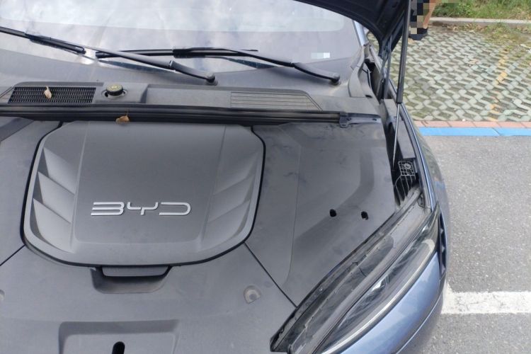 Used BYD Seal 2022 700 km Long-Range Rear-Wheel-Drive Version Engine Bay Left