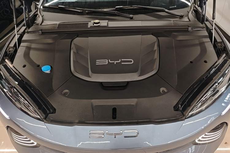 Used BYD Seal 2022 700 km Long-Range Rear-Wheel-Drive Version Engine Bay