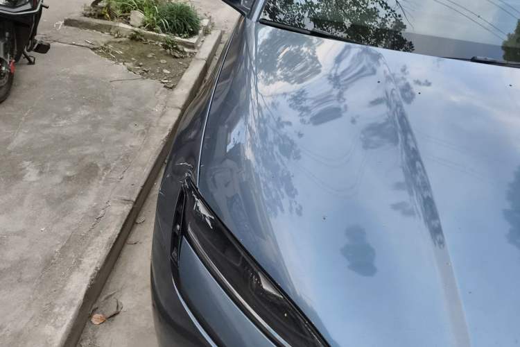 Used BYD Seal 2022 550 km Standard Range Rear-Wheel Drive Prestige Version Engine Bay Right
