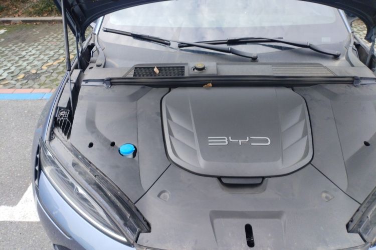 Used BYD Seal 2022 700 km Long-Range Rear-Wheel-Drive Version Engine Bay Right