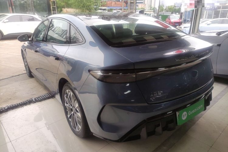 Used BYD Seal 2022 550 km Standard Range Rear-Wheel Drive Elite Version Exterior 2