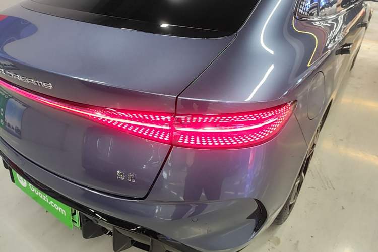 Used BYD Seal 2022 700 km Long-Range Rear-Wheel-Drive Version Exterior 3
