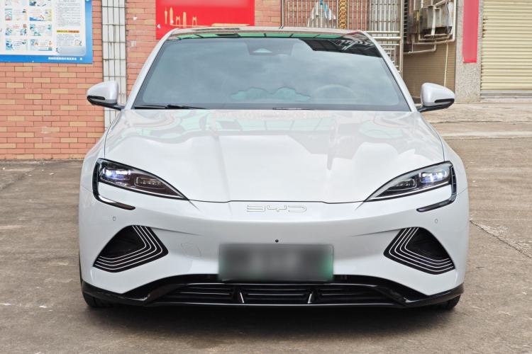 Used BYD Seal 2022 700 km Long-Range Rear-Wheel-Drive Version Exterior 4