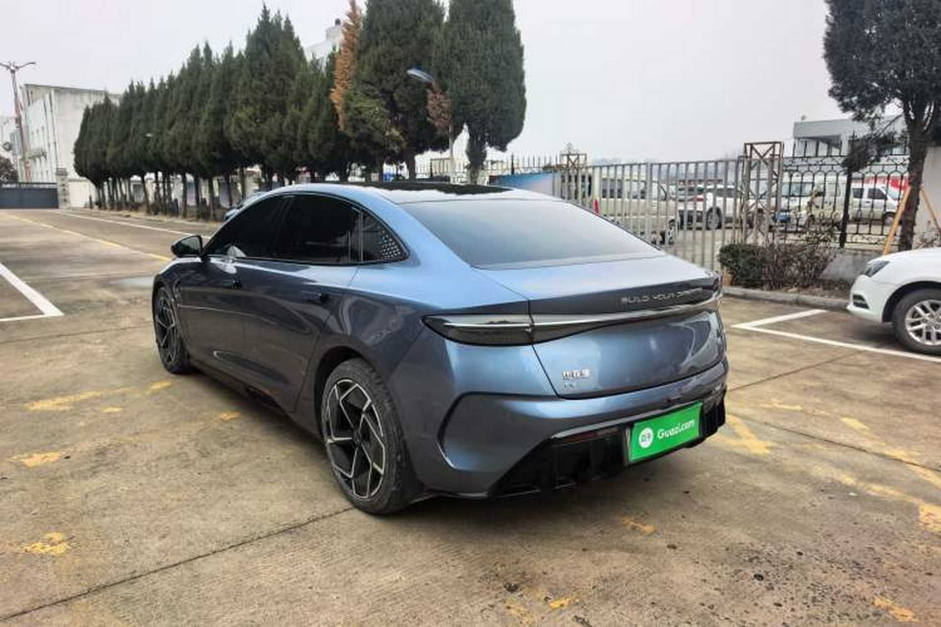 Used BYD Seal 2022 700 km Long-Range Rear-Wheel-Drive Version Exterior 6