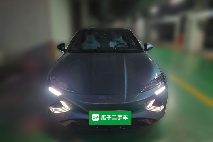 Used BYD Seal 2022 550 km Standard Range Rear-Wheel Drive Prestige Version Front