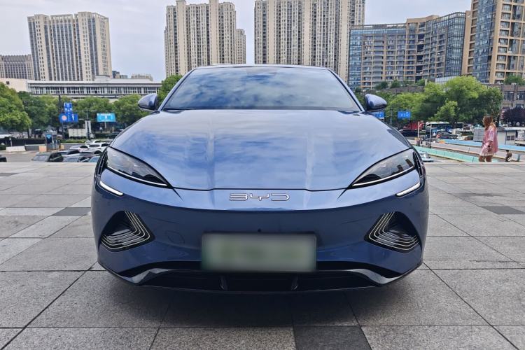 Used BYD Seal 2022 700 km Long-Range Rear-Wheel-Drive Version Front