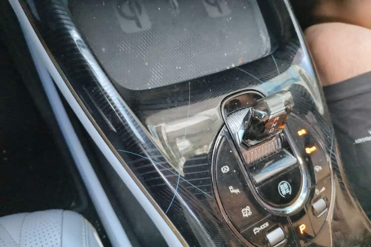 Used BYD Seal 2022 550 km Standard Range Rear-Wheel Drive Prestige Version Gear Lever