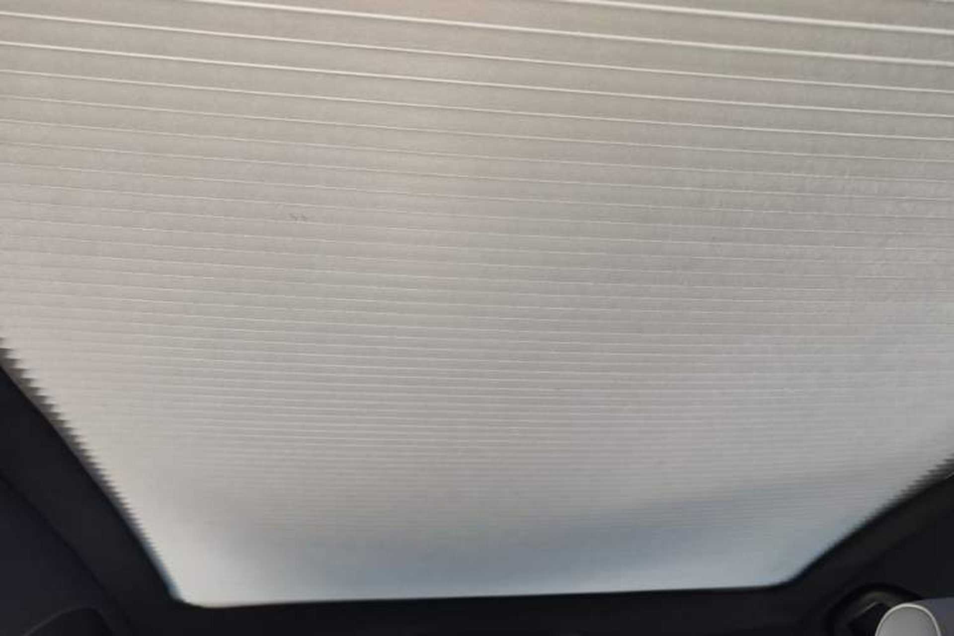 Used BYD Seal 2022 550 km Standard Range Rear-Wheel Drive Prestige Version Headliner