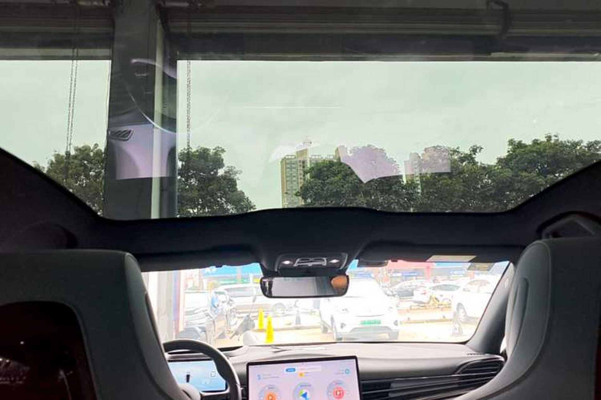Used BYD Seal 2022 650 km All-Wheel-Drive Performance Version Headliner