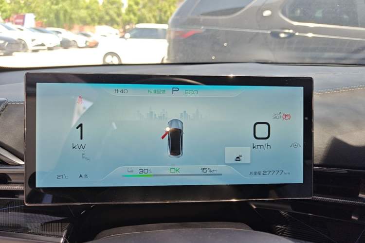 Used BYD Seal 2022 550 km Standard Range Rear-Wheel Drive Prestige Version Instrument Cluster