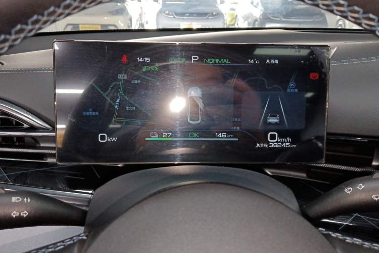 Used BYD Seal 2022 550 km Standard Range Rear-Wheel Drive Prestige Version Instrument Cluster