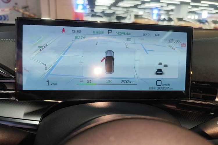 Used BYD Seal 2022 700 km Long-Range Rear-Wheel-Drive Version Instrument Cluster