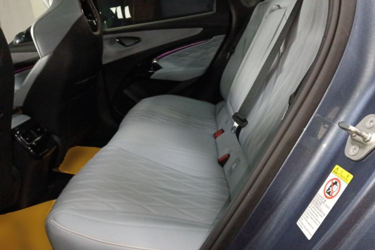 Used BYD Seal 2022 550 km Standard Range Rear-Wheel Drive Prestige Version Interior 4