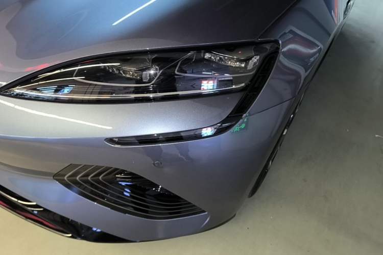Used BYD Seal 2022 650 km All-Wheel-Drive Performance Version Left Front Headlight