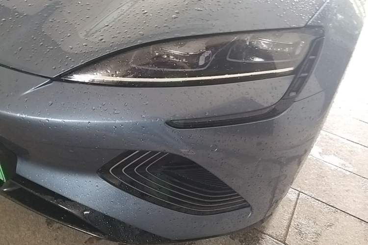 Used BYD Seal 2022 550 km Standard Range Rear-Wheel Drive Prestige Version Left Front Headlight