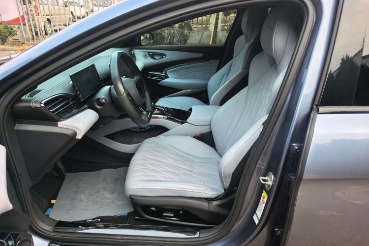 Used BYD Seal 2022 700 km Long-Range Rear-Wheel-Drive Version Left Front Seat
