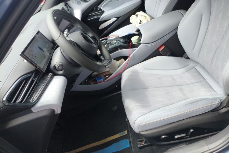 Used BYD Seal 2022 700 km Long-Range Rear-Wheel-Drive Version Left Front Seat