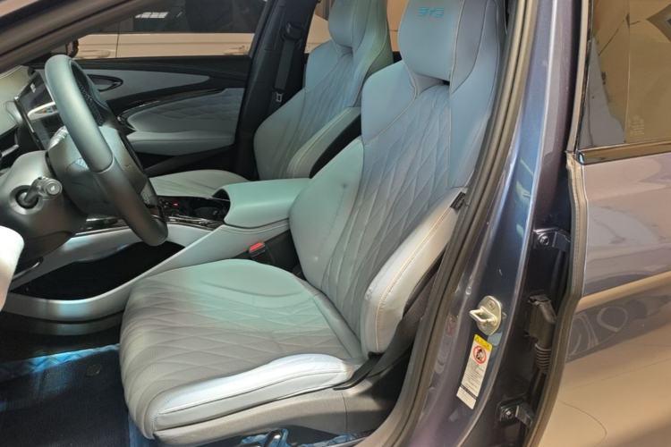 Used BYD Seal 2022 550 km Standard Range Rear-Wheel Drive Prestige Version Left Front Seat