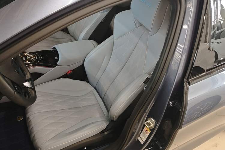 Used BYD Seal 2022 700 km Long-Range Rear-Wheel-Drive Version Left Front Seat